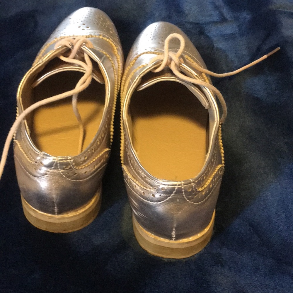 Shoes - Picture 3 of 3